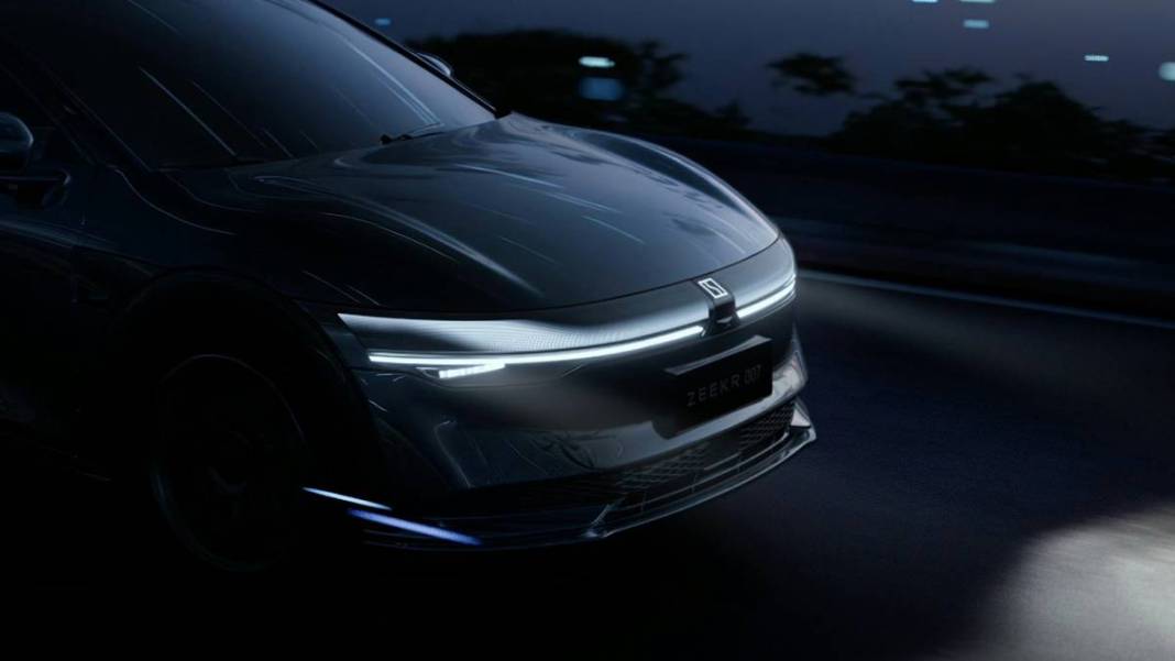 Tasarım harikası elektrikli Çin'den geliyor! Koordinatı girin sizi evinize götürsün... Hem ucuz hem lüks 5